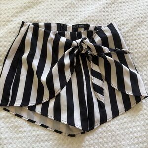 Black and White Striped Skort with Bow